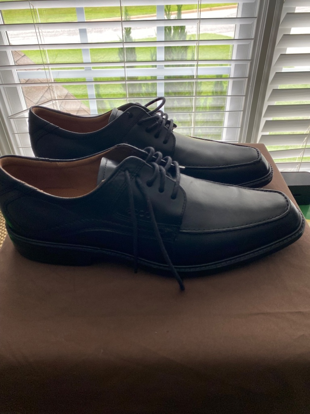 Mens Shoes View 3